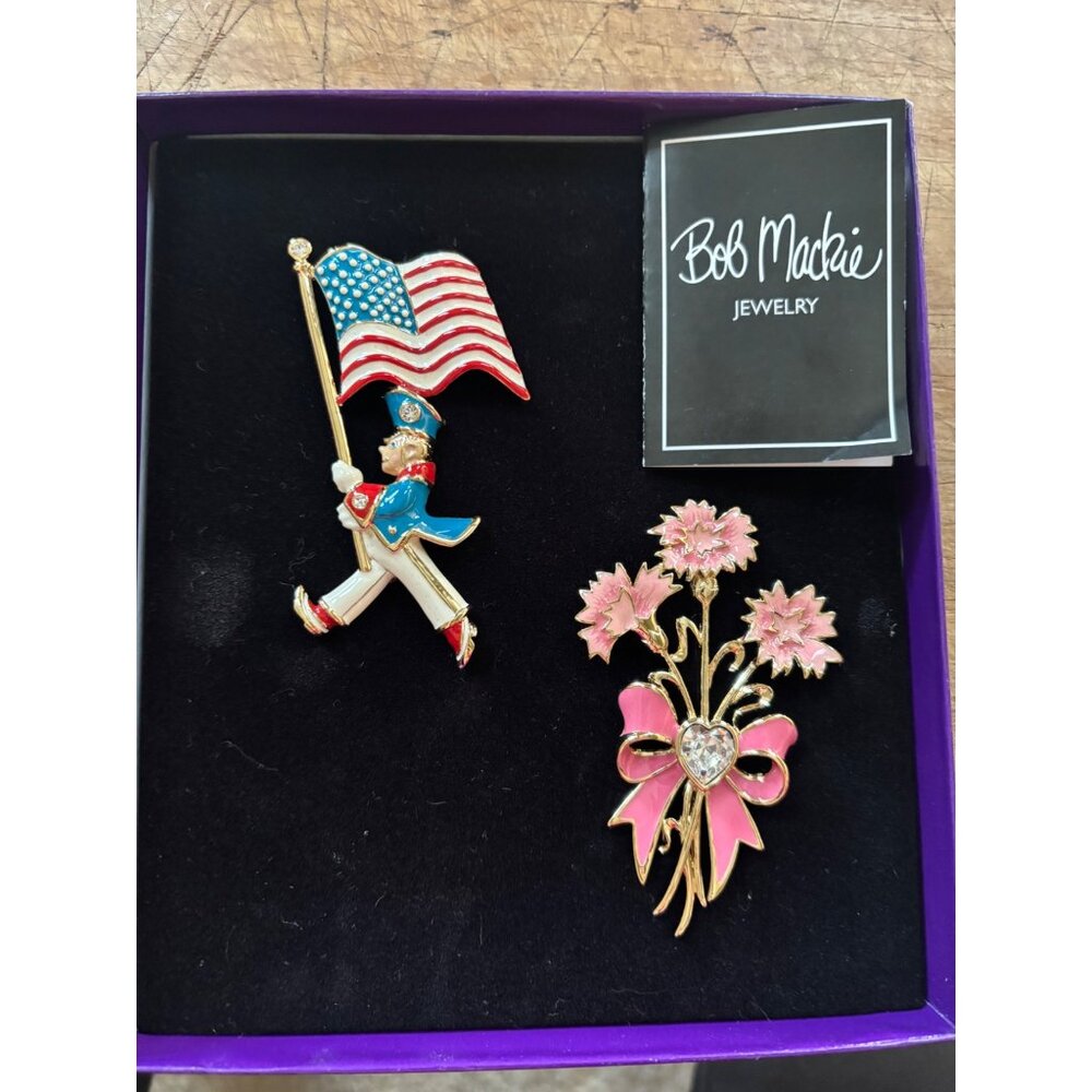 Bob Mackie Jewelry Patriotic Soldier & Pink Flower Brooch Set In Gift Box